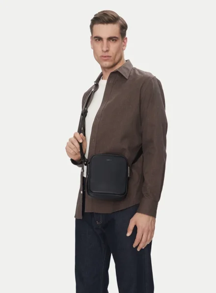 Calvin Klein pánská černá taška