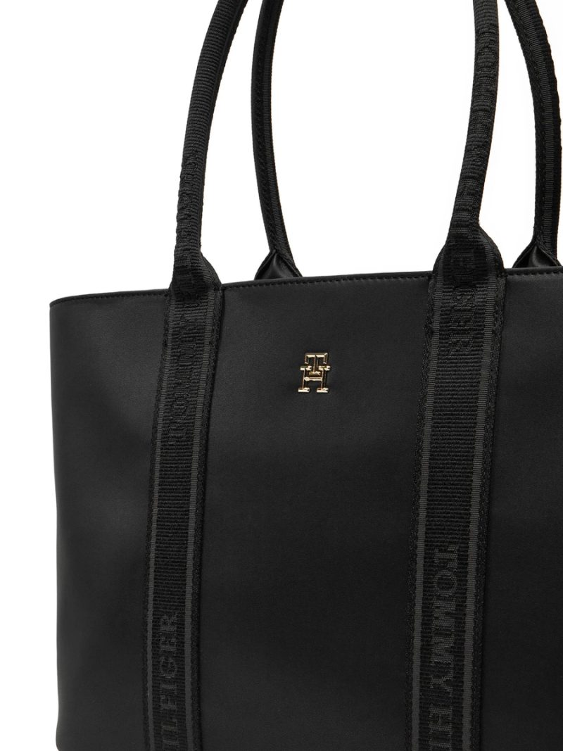 Tommy Hilfiger dámská černá kabelka