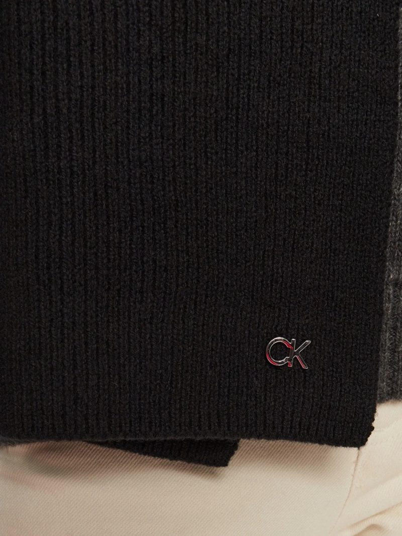 Calvin Klein dámská černá sada čepice a šál